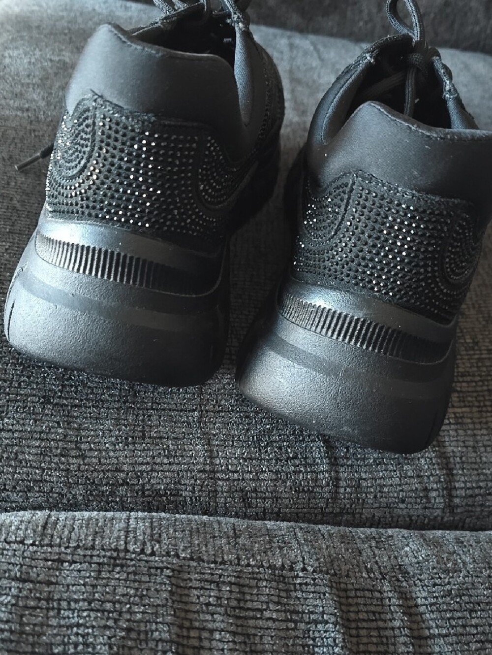 Men's Black Lace-Up Sneakers with Sparkle Accent - Picture 5 of 7